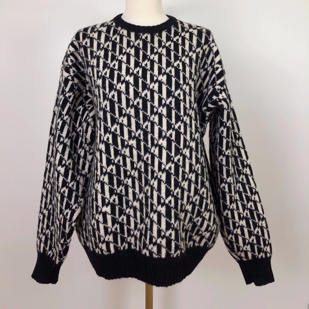 Vintage Glengair Black and White 100% Wool…